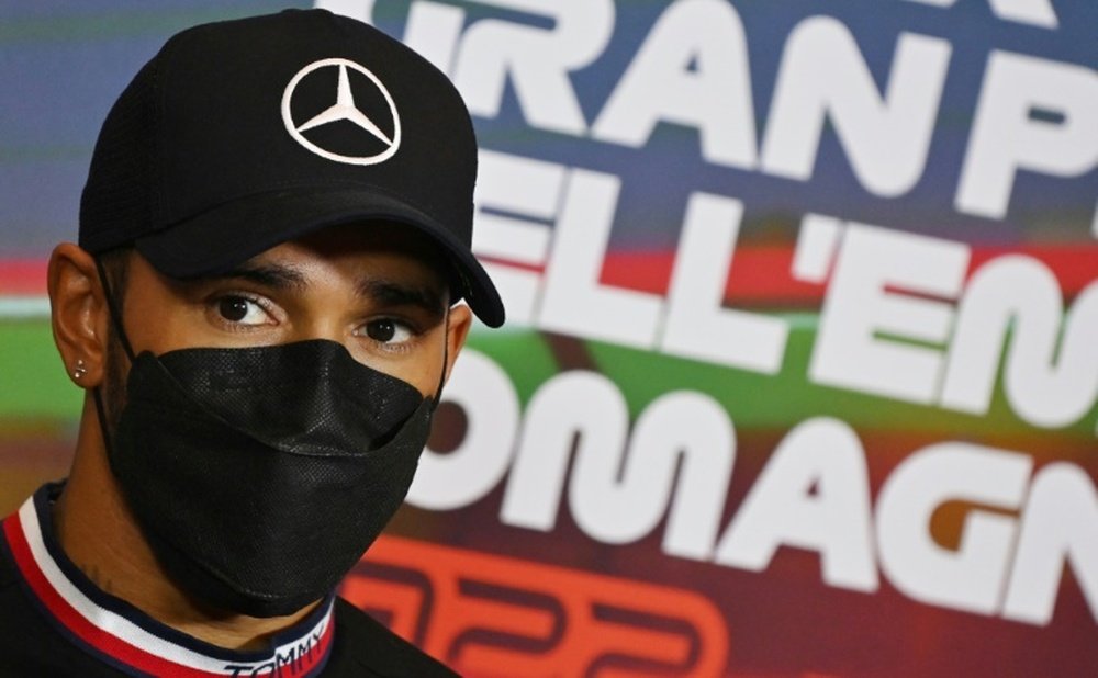 Hamilton ready to invest in Chelsea takeover bid