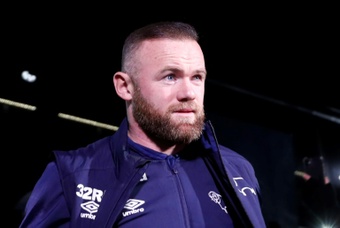Rooney reveals binge consuming in the course of gambling profession