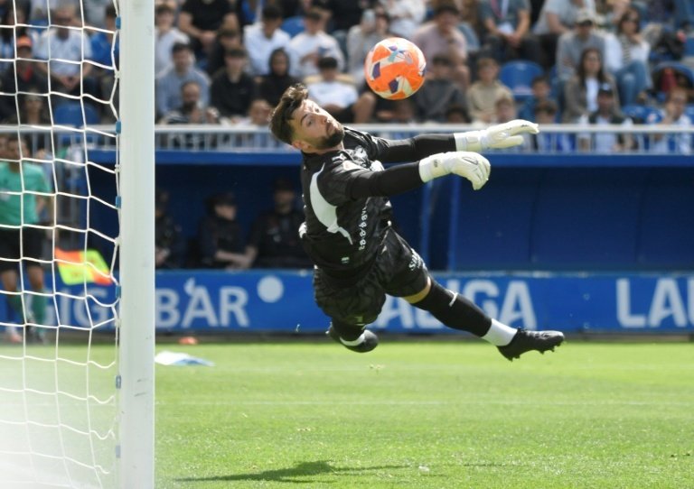 Atletico Madrid were held to a dull 0-0 draw at relegation-battling Alaves on Saturday in La Liga.
