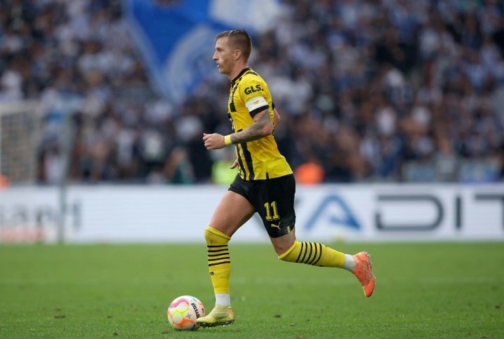 Reus helps Dortmund to top spot with goal in win over Hoffenheim