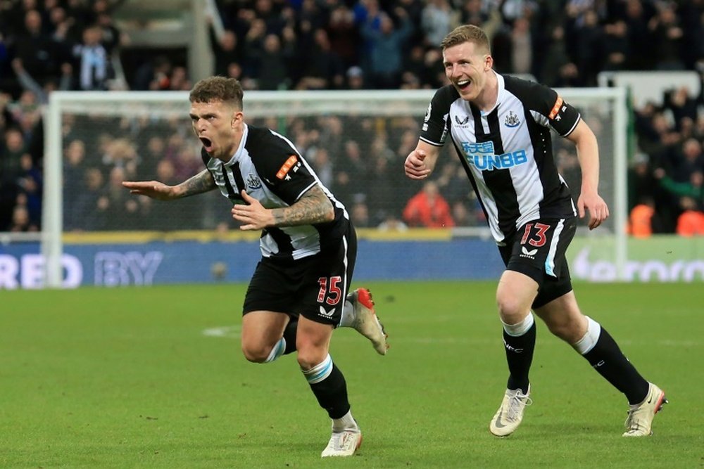 Kieran Trippier (L) scored as Newcastle beat Everton 3-1. AFP