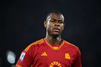 Roma defender Evan Ndicka has been given a medical green light to restart 