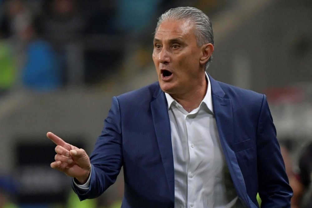 Brazil's Tite blasts 'absurd' state of Copa surface