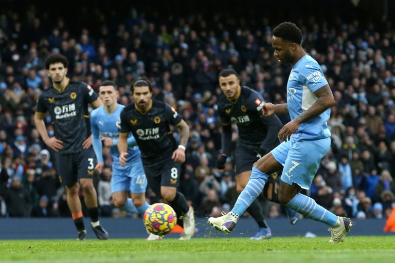 ï»¿Sterling and horrendous penalty choice give Man City win over Wolves