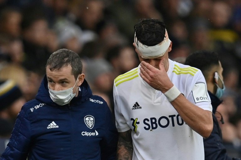 Bielsa: Leeds did nothing wrong when treating Koch's head injury