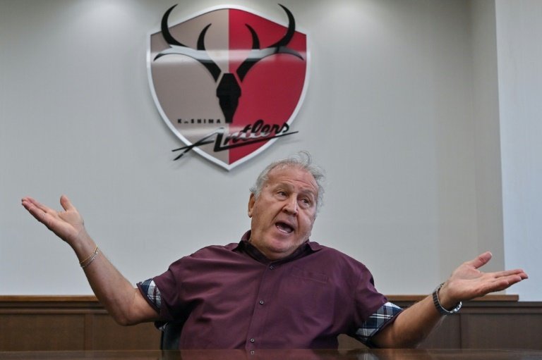 Zico warns Japan footballers not to follow Brazilians into transfer trap