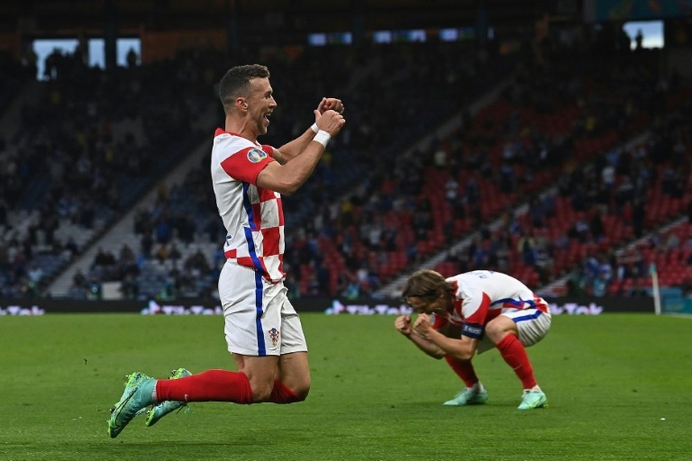 Croatia lose Perisic to positive Covid test