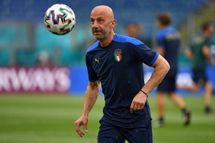 Gianluca Vialli: clubbable gentleman off the pitch, lethal on it