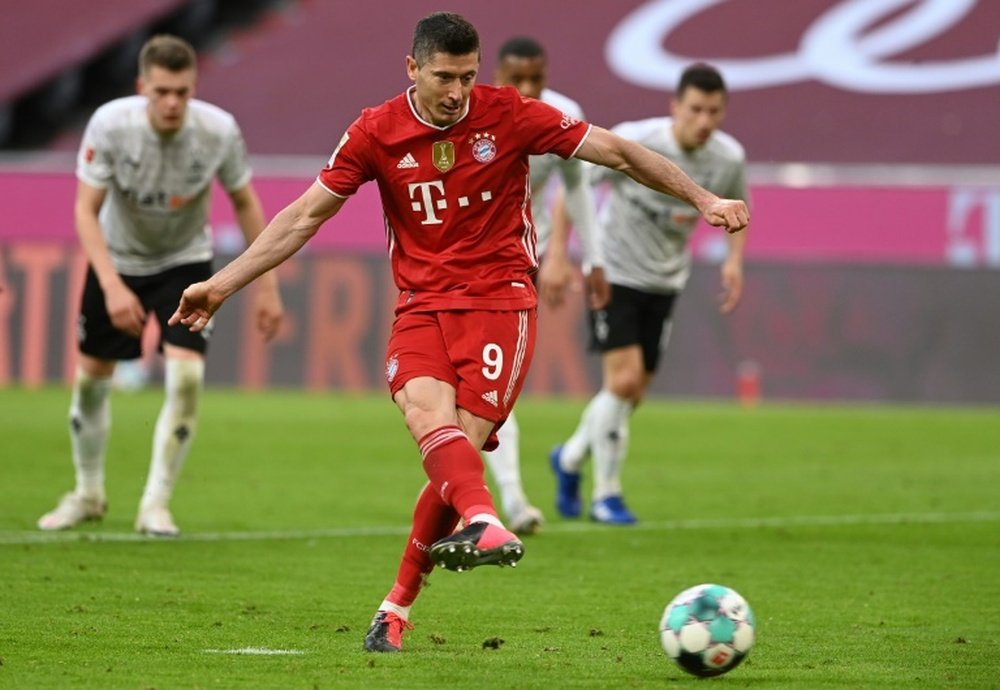 Lewandowski scored a hat-trick in Bayern's 6-0 thrashing of Gladbach. AFP