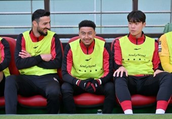 Jesse Lingard said he wanted to enjoy his football again after moving to South Korea, but the former Manchester United ace has struggled for form and fitness and been publicly criticised by his new coach.