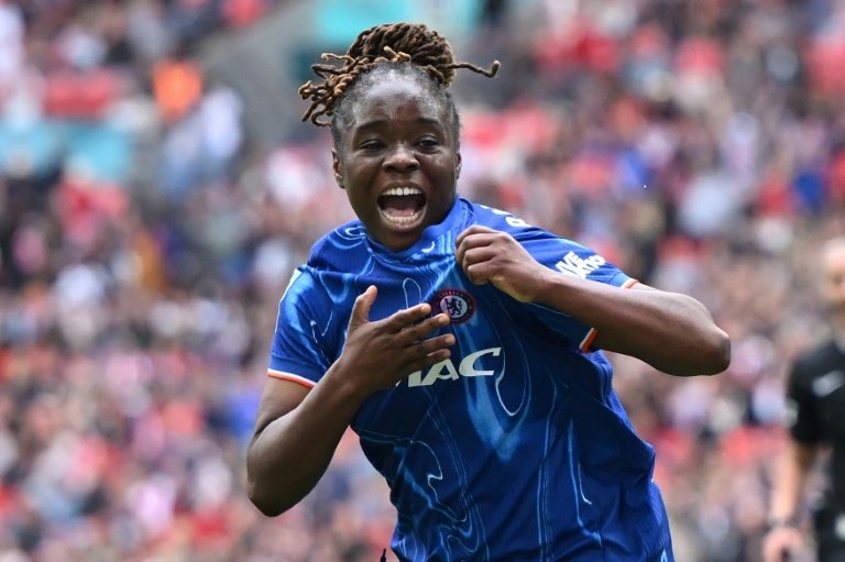 Chelsea win Women's FA Cup to complete English treble