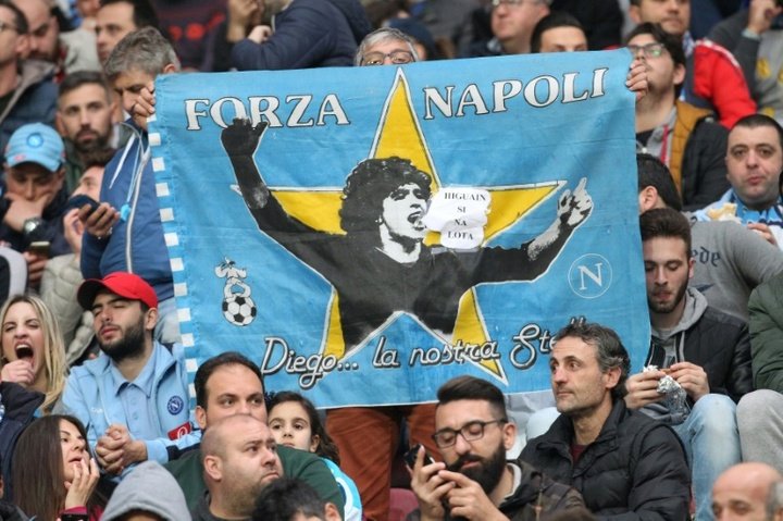 Maradona on Napoli's side for Barca showdown: Spalletti
