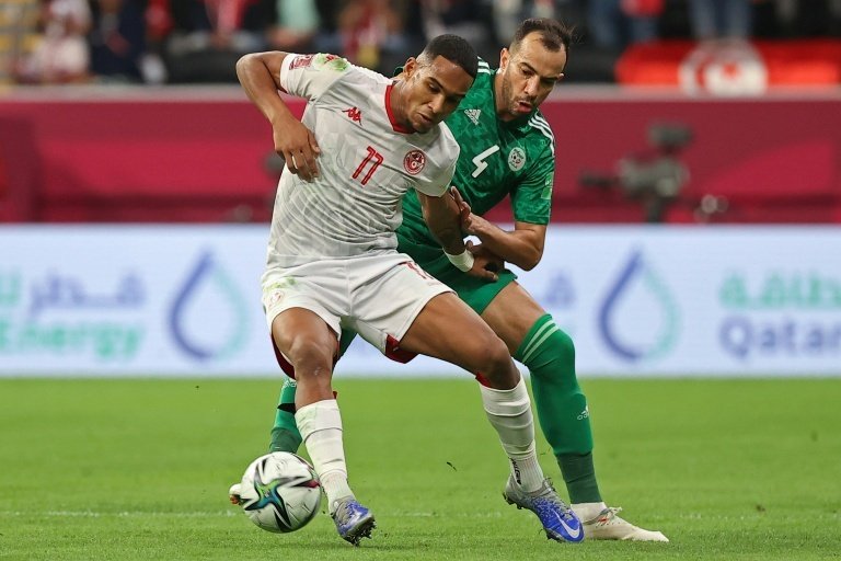 An added-time own goal by Zamalek goalkeeper Mohamed Sobhy gifted Kaizer Chiefs a 1-1 draw on Saturday in a high-profile CAF Confederation Cup Group D match.