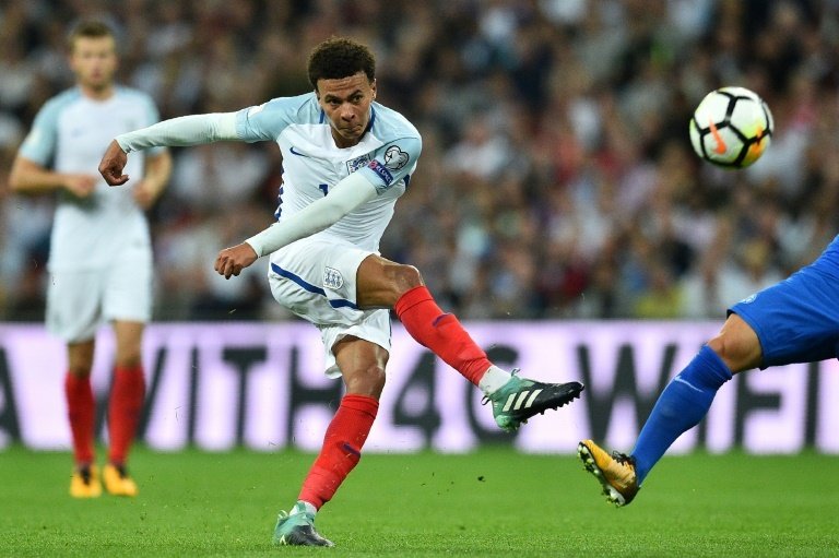 Southgate explains Alli gesture