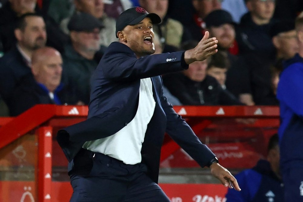 Kompany is preparing his Burnley team to face Manchester United. AFP