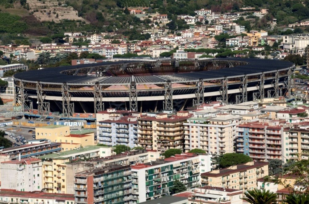 Naples mayor shames Napoli chief ahead of Real clash