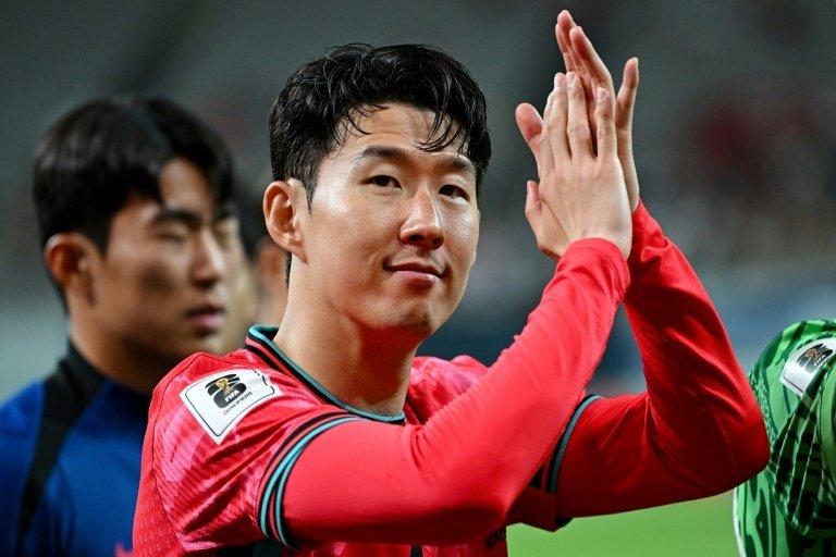Son to 'wait and see' on Tottenham future after Saudi rumours