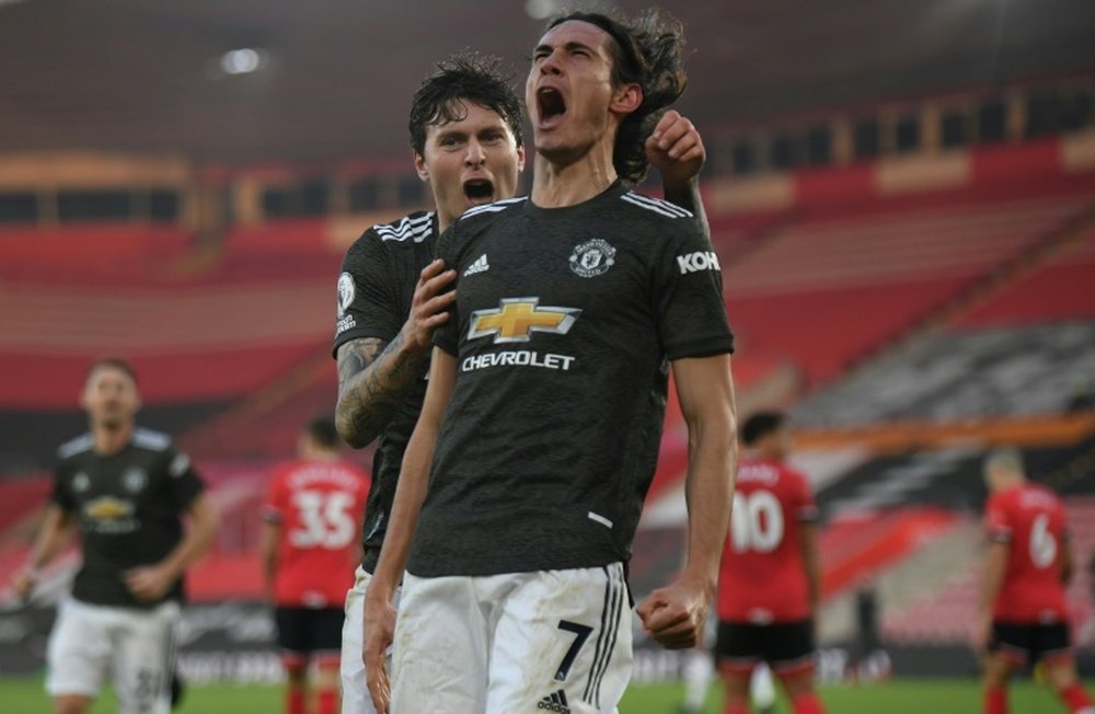 Edinson Cavani was the hero as Man Utd won 2-3 at Southampton. AFP