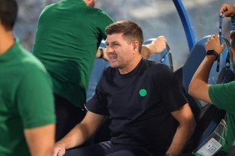 Steven Gerrard signed a new deal with Al-Ettifaq to remain as coach until 2027 on Thursday, just moments after former Liverpool teammate Jordan Henderson left the Saudi club.