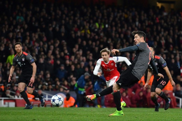 Bayern blitz leaves Wenger with nowhere to hide