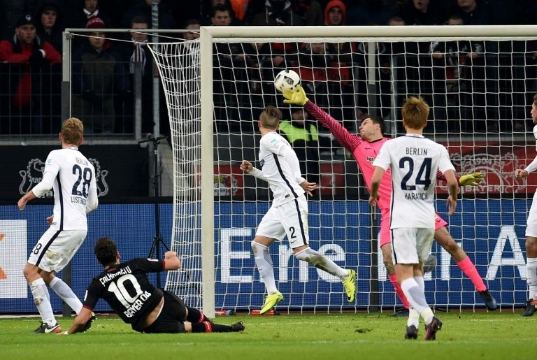 Bundesliga : Leverkusen démarre 2017 par une victoire, Berlin tombe du podium