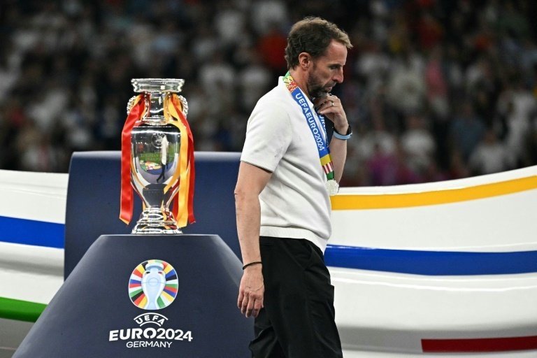 Le sélectionneur de l'équipe d'Angleterre de football, Gareth Southgate, a annoncé mardi qu'il mettait fin à ses fonctions deux jours après la défaite face à l'Espagne en finale de l'Euro (2-1).