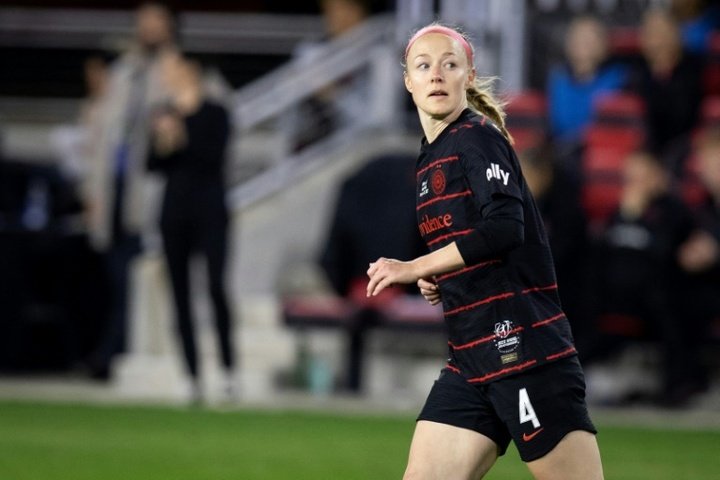 La capitaine américaine Becky Sauerbrunn forfait pour le Mondial