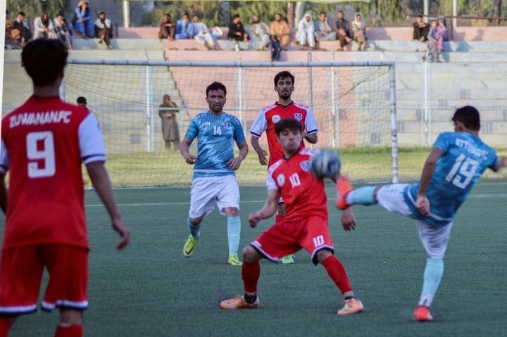 Le Royaume-Uni accueillera 35 footballeuses de l'équipe afghane junior