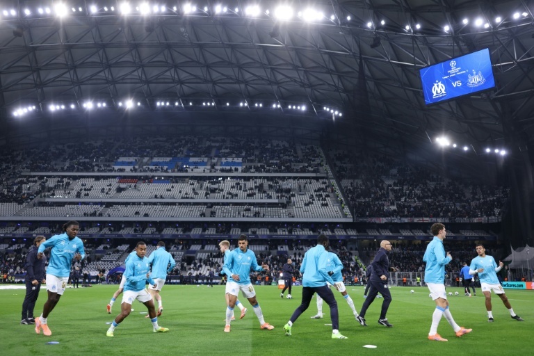 Meio-campo do Olympique de Marselha: dilema de De Zerbi