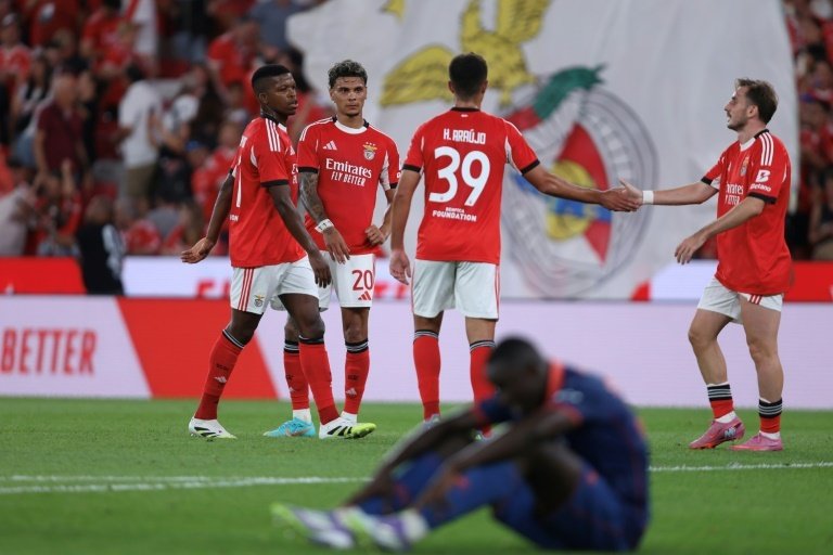 Nice, battu à Benfica, ne jouera pas la Ligue des champions
