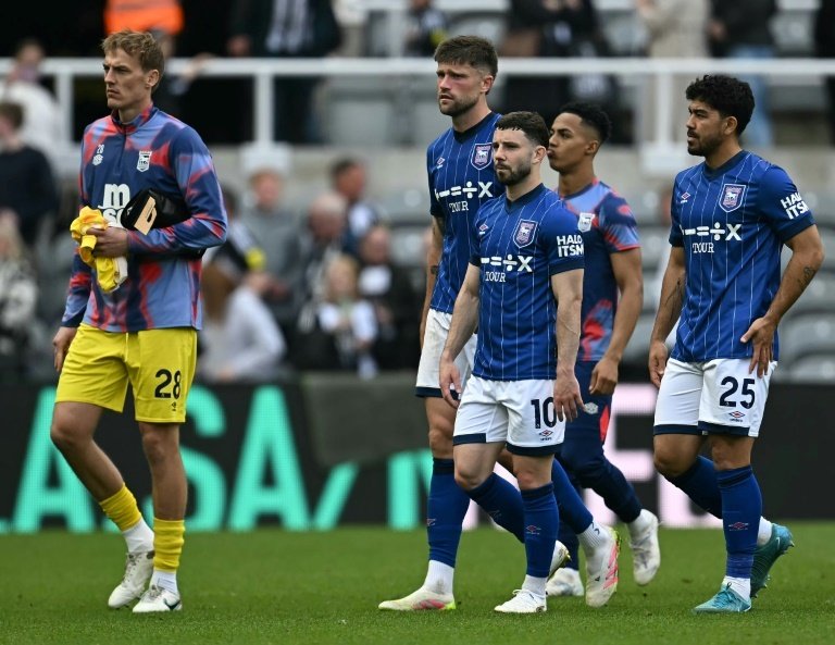 Newcastle s'accroche au podium