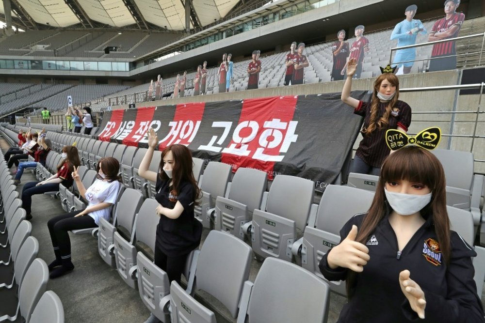 Amende record pour le FC Séoul et ses poupées sexuelles. AFP