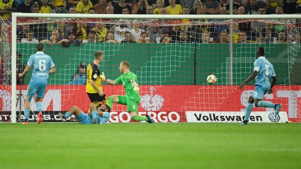 Dortmund passe facilement le premier tour. AFP