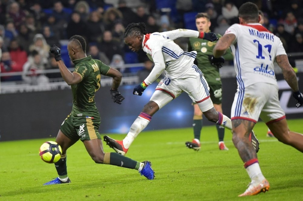 L'attaquant de Lyon Bertrand Traoré (c) buteur lors du match nul à domicile. AFP