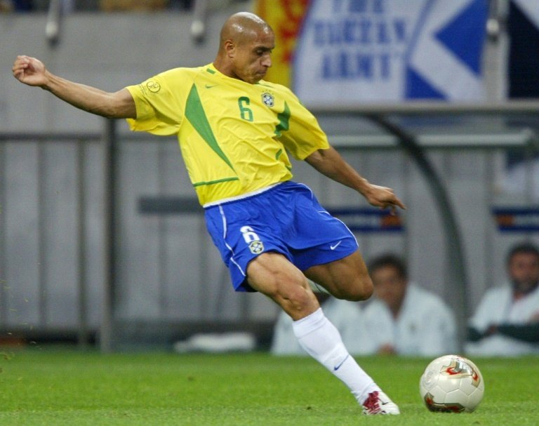 L'ex-star du Real Roberto Carlos va s'aligner sous les couleurs d'un pub anglais