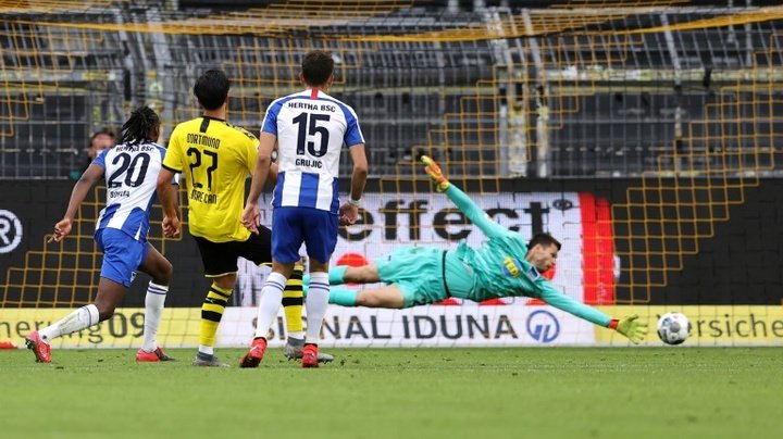 Dortmund conforte sa deuxième place en battant le Hertha
