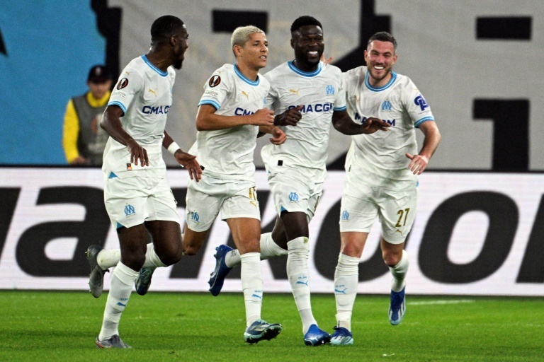 Balle de qualification pour les clubs français