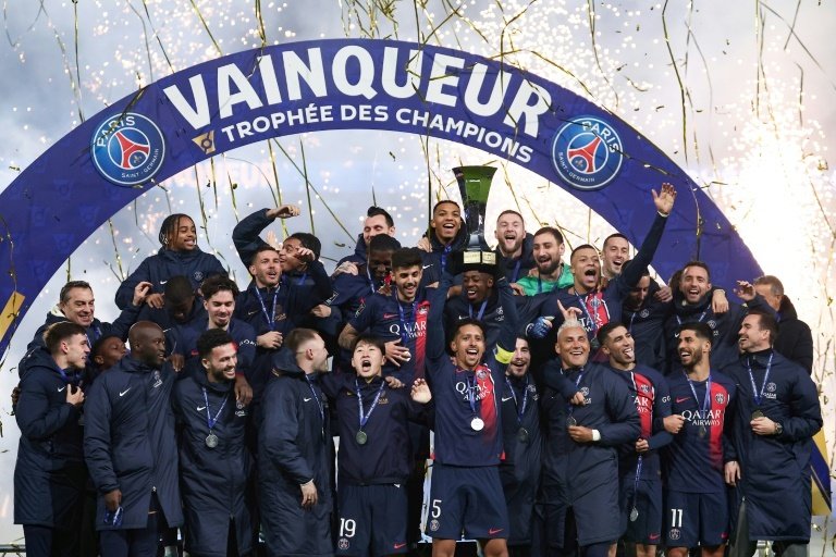 Le Trophée des champions 2024 entre le Paris SG et Monaco, initialement programmé en Chine l'été dernier, se tiendra à Doha au Qatar le 5 janvier prochain, a expliqué à l'AFP' lundi une source proche de la Ligue de football professionel.