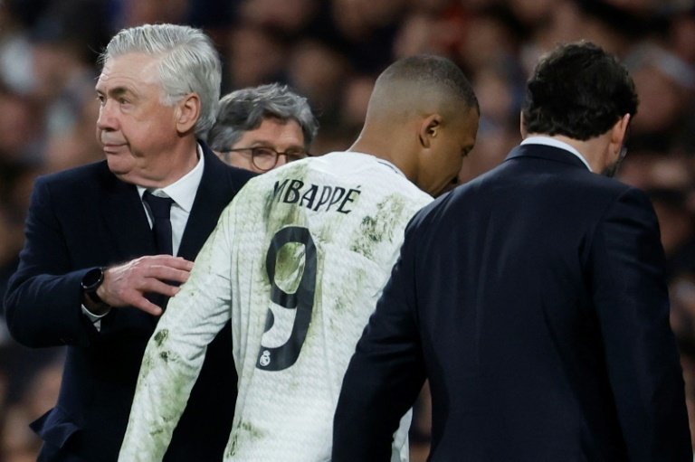 Ancelotti espère un retour de Mbappé et Mendy pour la finale de Coupe du Roi