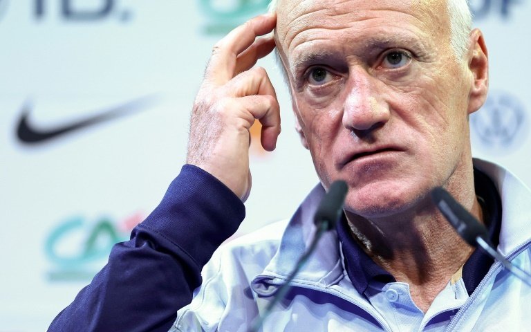 Didier Deschamps pendant une conférence de presse avant les matches de qualification. AFP