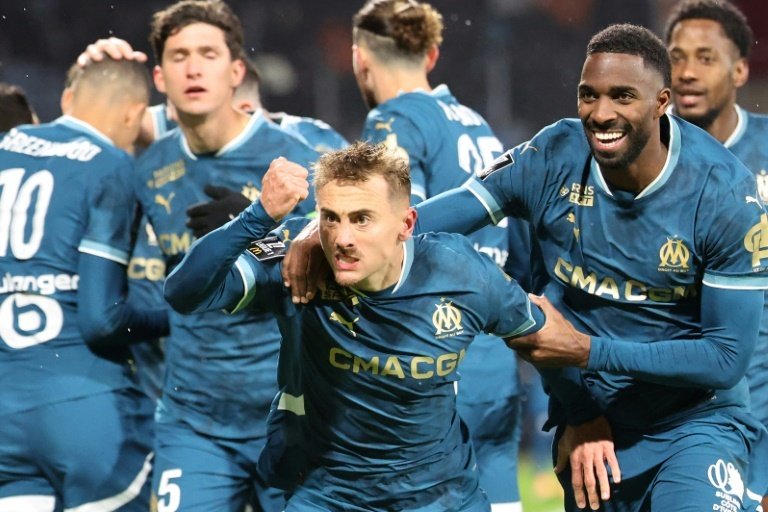 Marseille se relance à Lens (3-1)