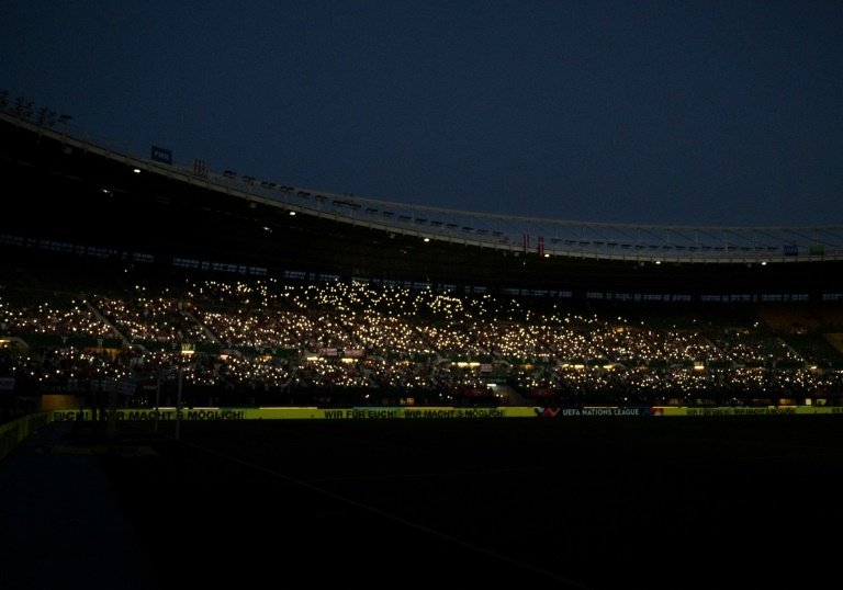 Autriche-Danemark retardé d'une heure et demie en raison d'une panne d'électricité