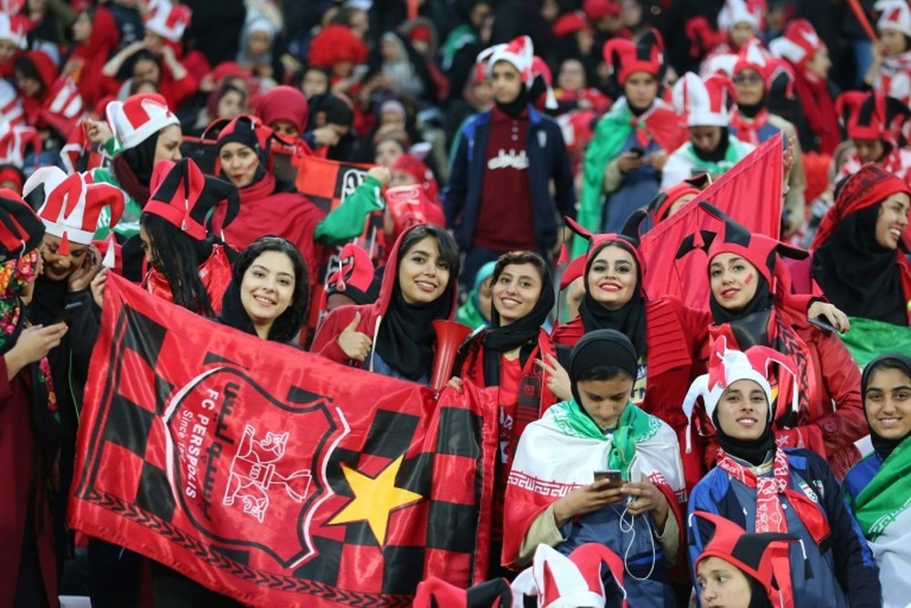 Des supportrices du FC Persépolis assistent à la finale de LDC asiatique. AFP