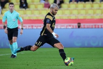 Ligue 1: à Montpellier, le capitaine Savanier reprend la barre
