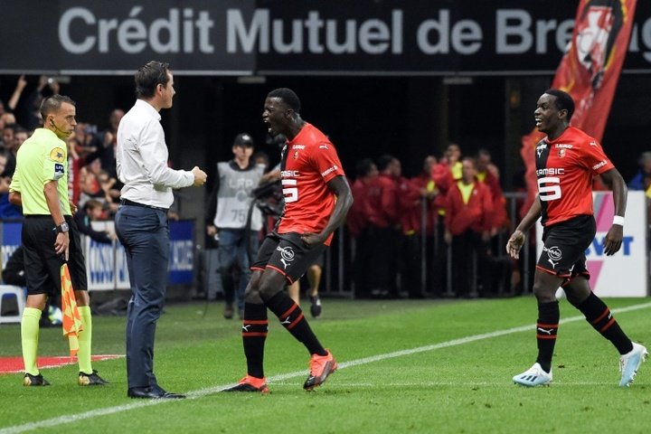 Mbaye Niang, buteur solitaire et solidaire