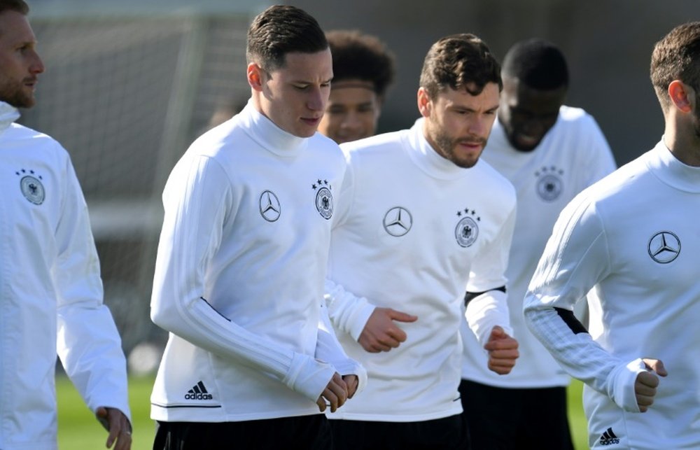 L'Allemand Julian Draxler lors d'un entraînement, le 24 mars 2017 à Bakou. AFP