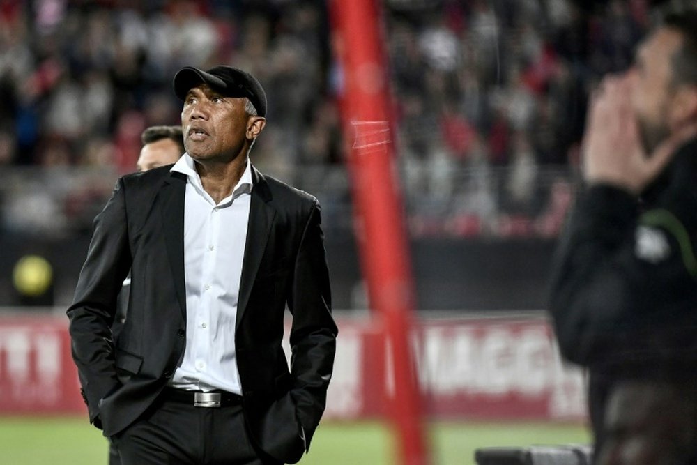 Kombouaré quitte son poste d'entraîneur de Dijon