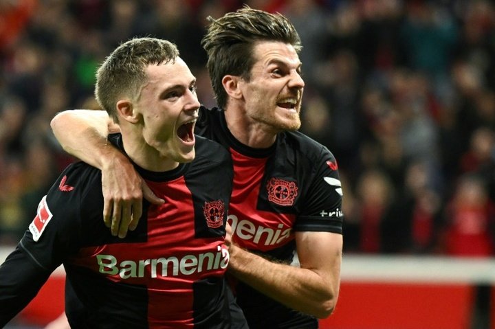 Leverkusen poursuit sa marche en tête du classement