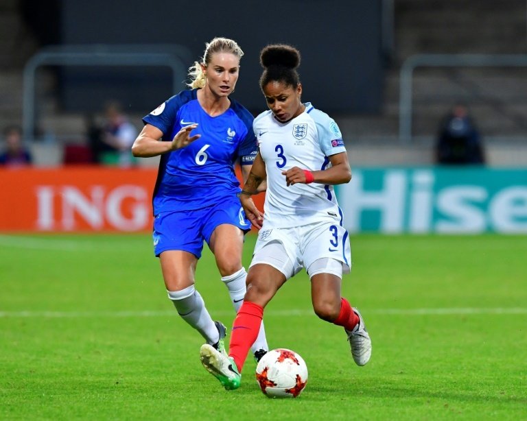 Amandine Henry sera bien la capitaine des Bleues