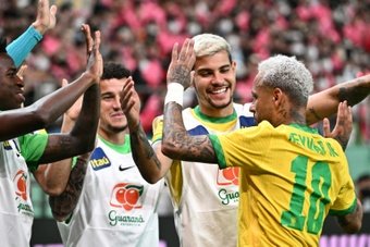 Le Brésil, porté par Neymar, s'impose avec la manière en Corée du Sud. AFP
